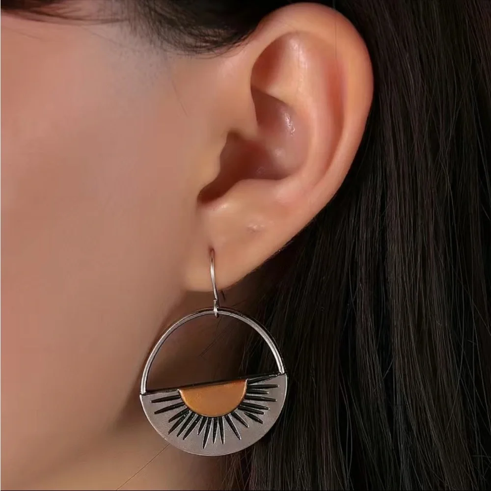 NEW Sunrise Sun Drop Dangle Earrings